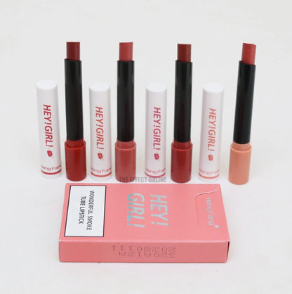 4-in-1 Trending Lipstick Set – Cigarette-Shaped Matte Lipsticks