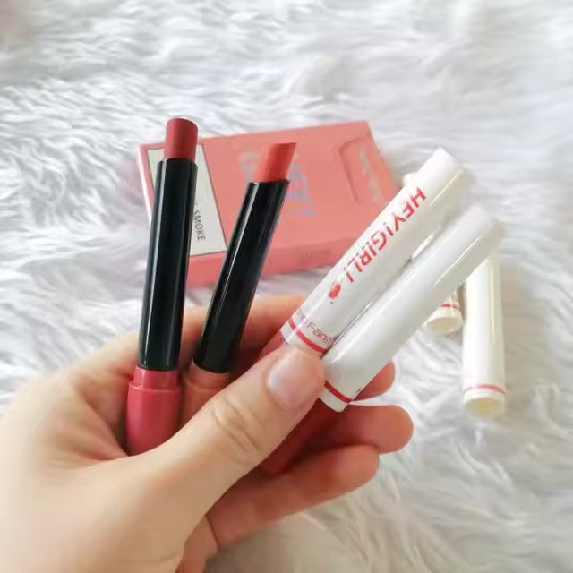 4-in-1 Trending Lipstick Set – Cigarette-Shaped Matte Lipsticks